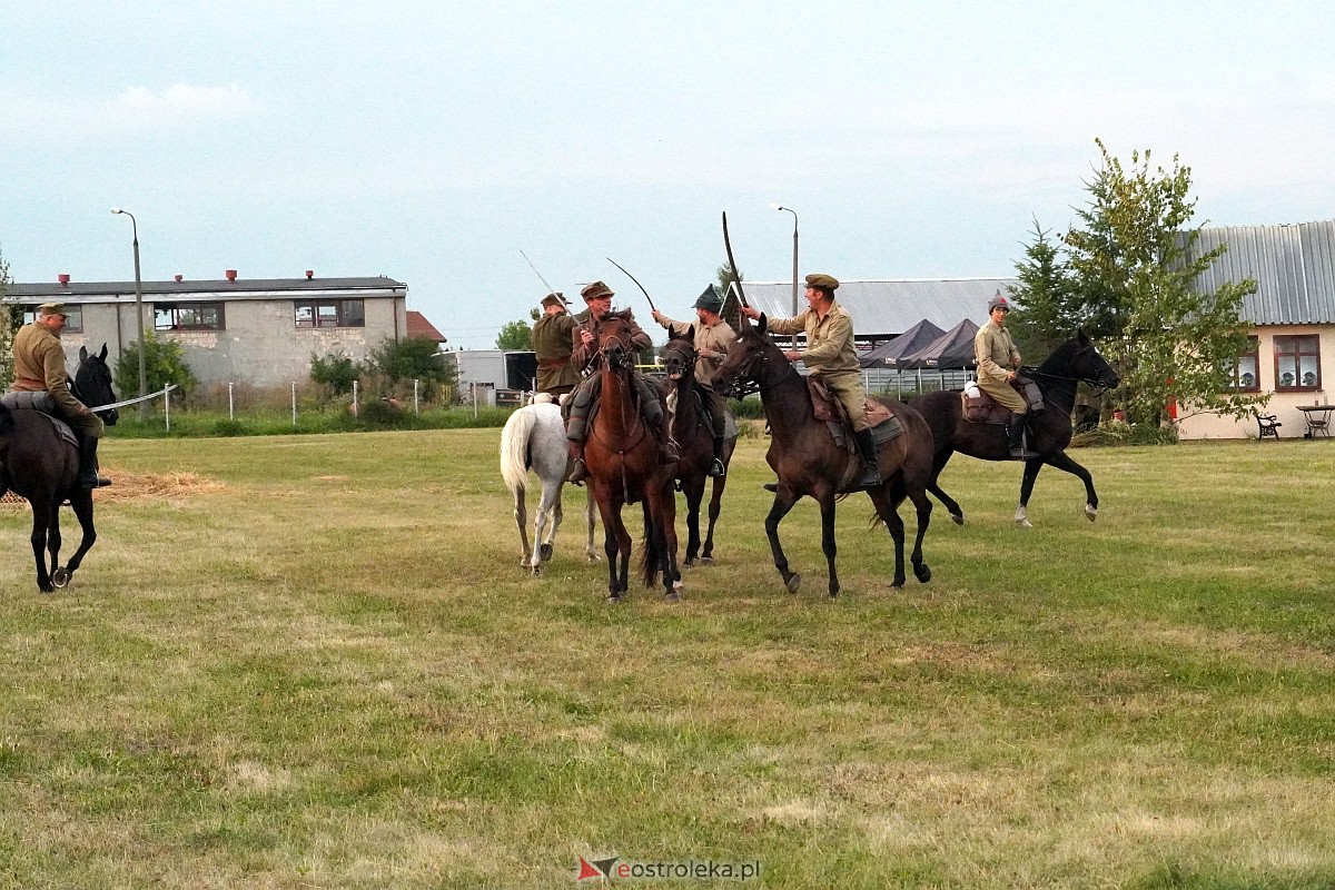 Bolszewika goń. Inscenizacja historyczna w Rzekuniu [19.08.2023] - zdjęcie #114 - eOstroleka.pl
