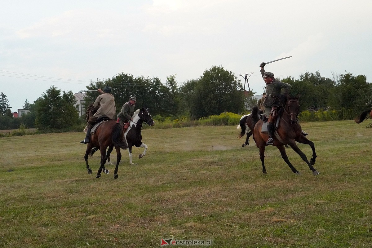 Bolszewika goń. Inscenizacja historyczna w Rzekuniu [19.08.2023] - zdjęcie #100 - eOstroleka.pl