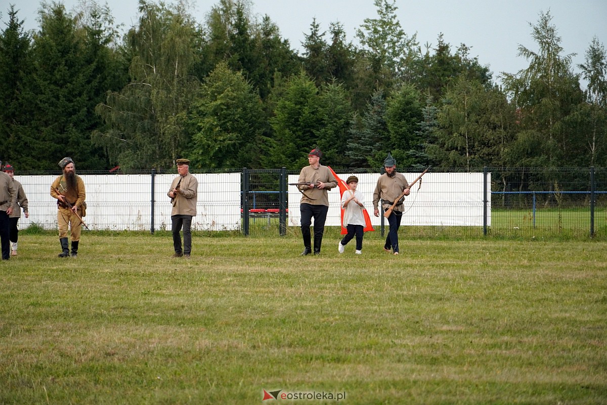 Bolszewika goń. Inscenizacja historyczna w Rzekuniu [19.08.2023] - zdjęcie #95 - eOstroleka.pl