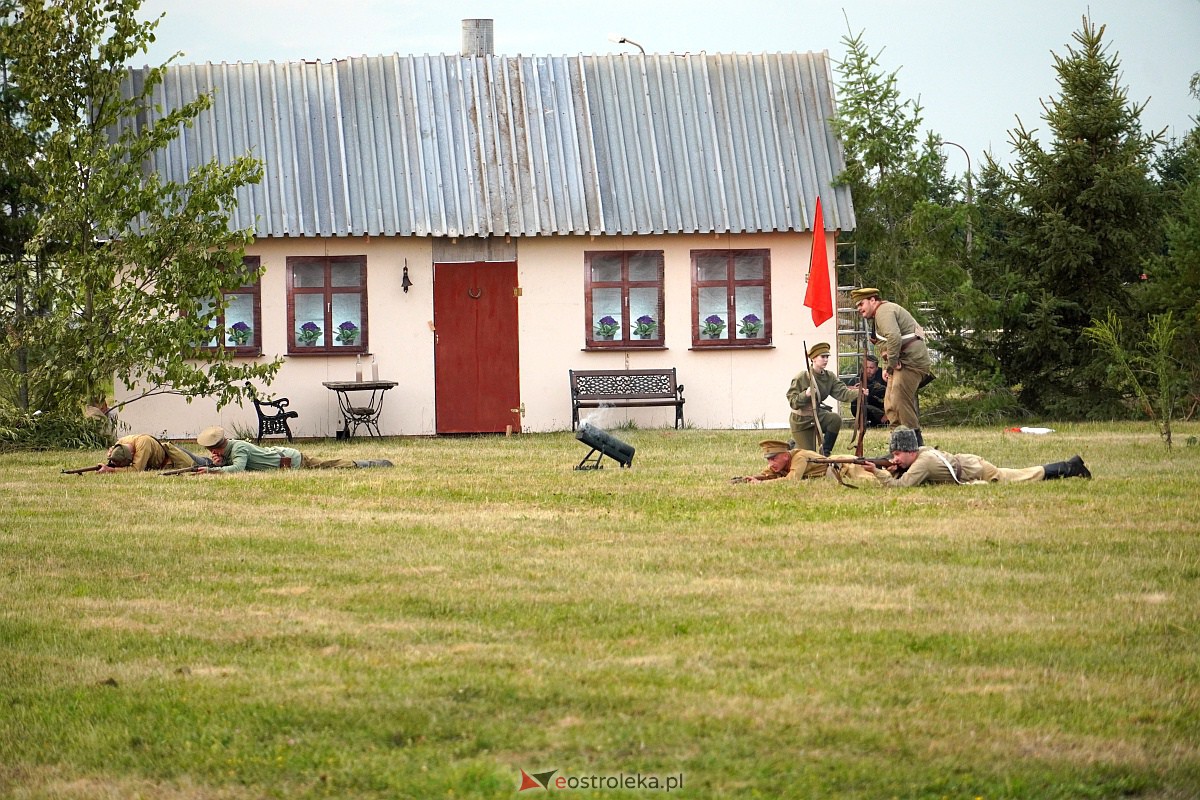Bolszewika goń. Inscenizacja historyczna w Rzekuniu [19.08.2023] - zdjęcie #90 - eOstroleka.pl