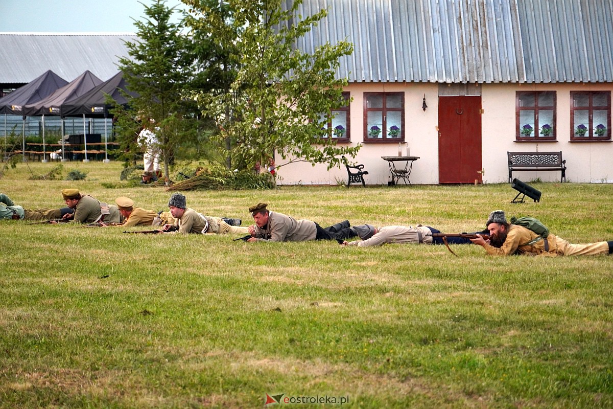 Bolszewika goń. Inscenizacja historyczna w Rzekuniu [19.08.2023] - zdjęcie #81 - eOstroleka.pl