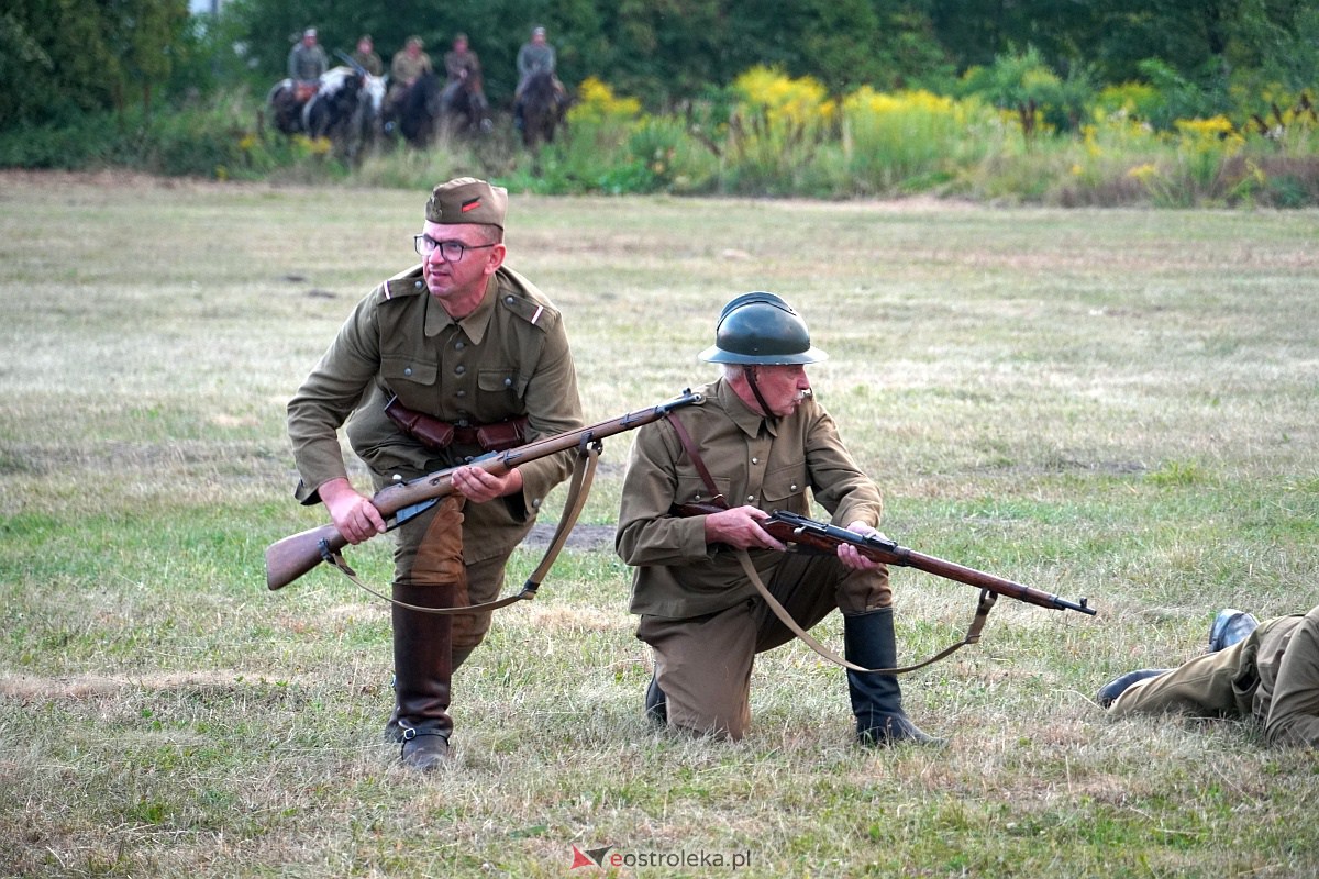 Bolszewika goń. Inscenizacja historyczna w Rzekuniu [19.08.2023] - zdjęcie #76 - eOstroleka.pl