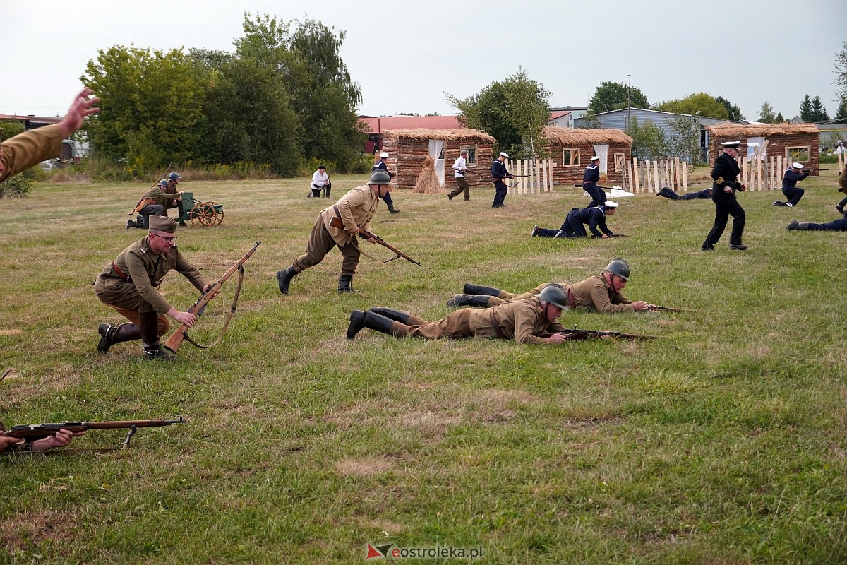 Bolszewika goń. Inscenizacja historyczna w Rzekuniu [19.08.2023] - zdjęcie #67 - eOstroleka.pl