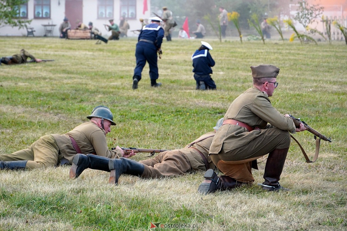 Bolszewika goń. Inscenizacja historyczna w Rzekuniu [19.08.2023] - zdjęcie #64 - eOstroleka.pl