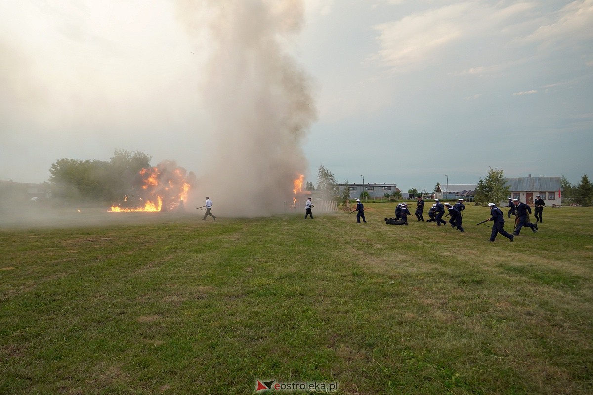 Bolszewika goń. Inscenizacja historyczna w Rzekuniu [19.08.2023] - zdjęcie #53 - eOstroleka.pl