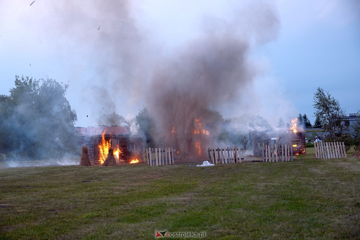 Bolszewika goń. Inscenizacja historyczna w Rzekuniu [19.08.2023] - zdjęcie #42 - eOstroleka.pl