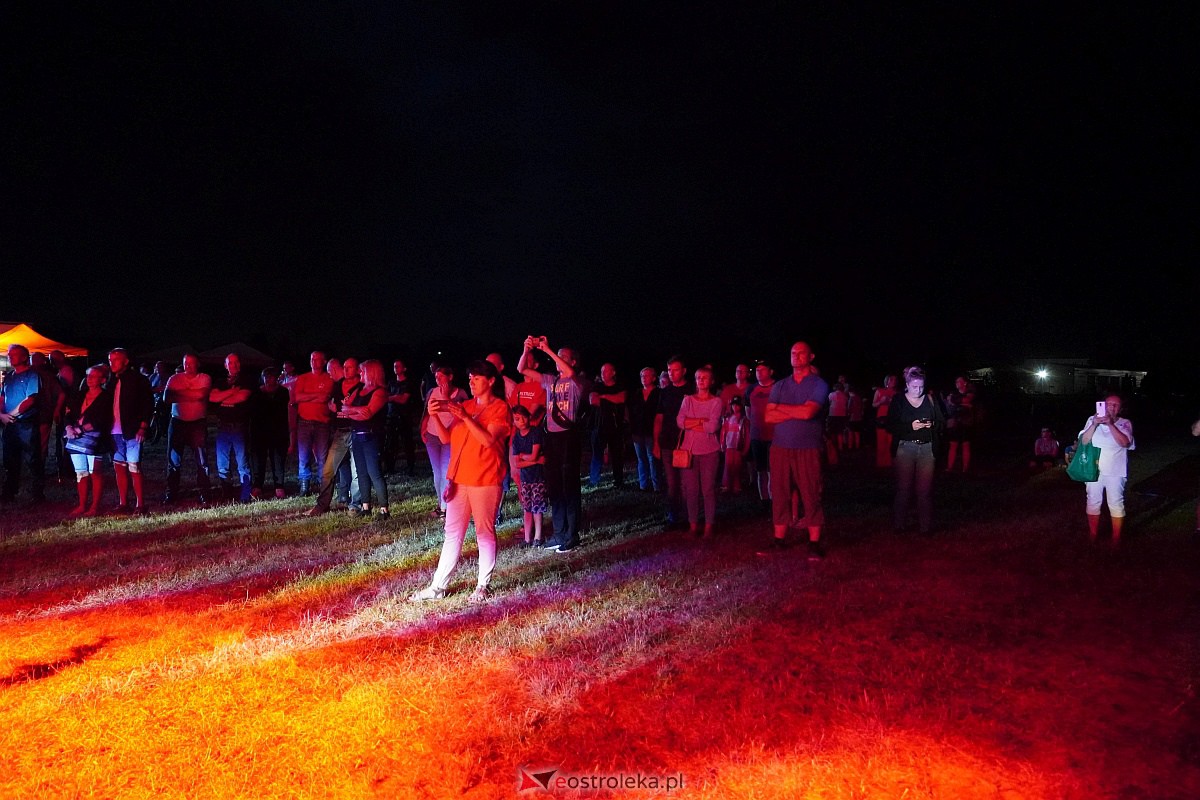 Bolszewika goń. Koncert Norberta Smoły Smolińskiego [19.08.2023] - zdjęcie #14 - eOstroleka.pl