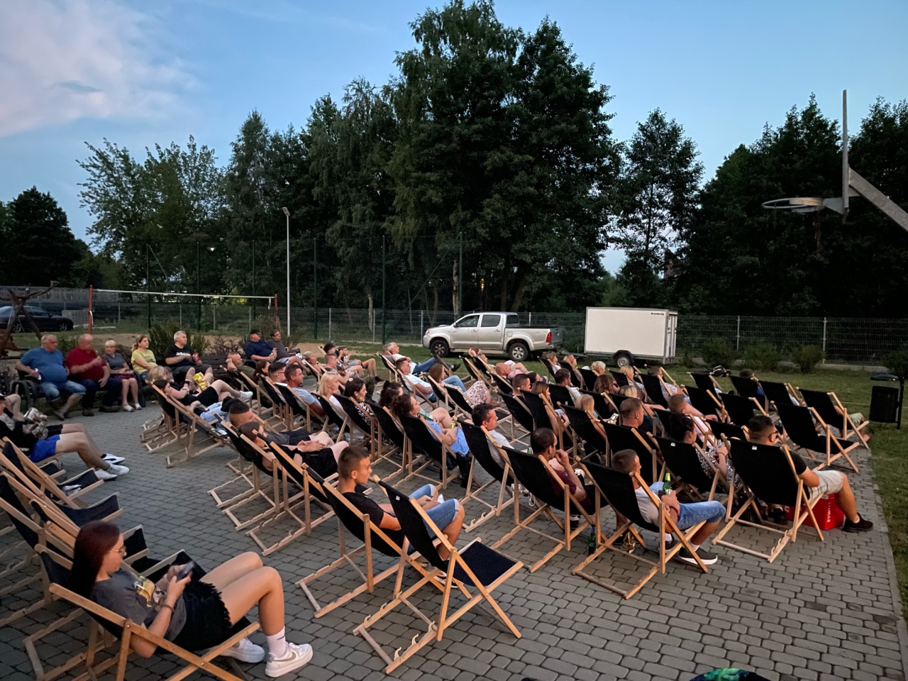 Kino letnie w Łęgu Starościńskim [19.08.2023] - zdjęcie #6 - eOstroleka.pl