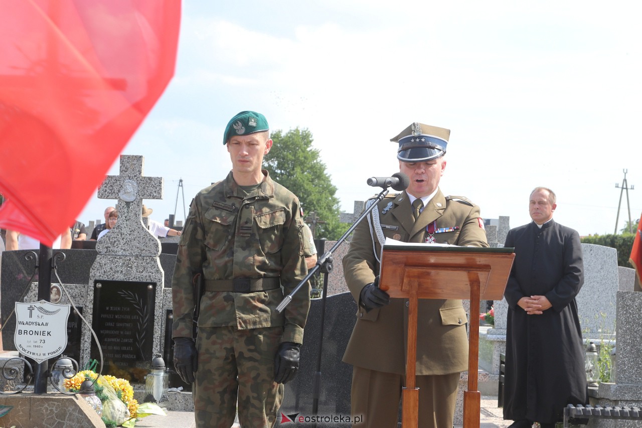 Uroczystości patriotyczne w Rzekuniu [20.08.2023] - zdjęcie #55 - eOstroleka.pl