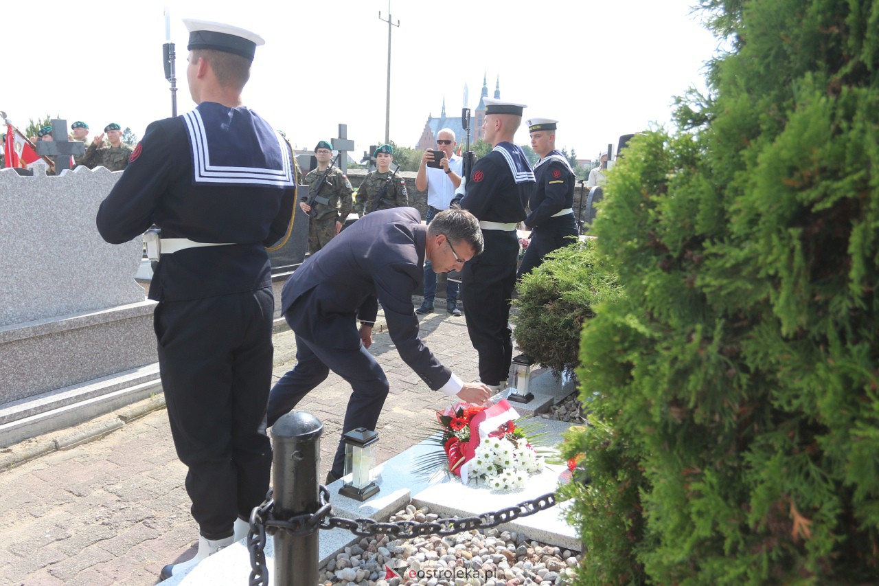 Uroczystości patriotyczne w Rzekuniu [20.08.2023] - zdjęcie #27 - eOstroleka.pl