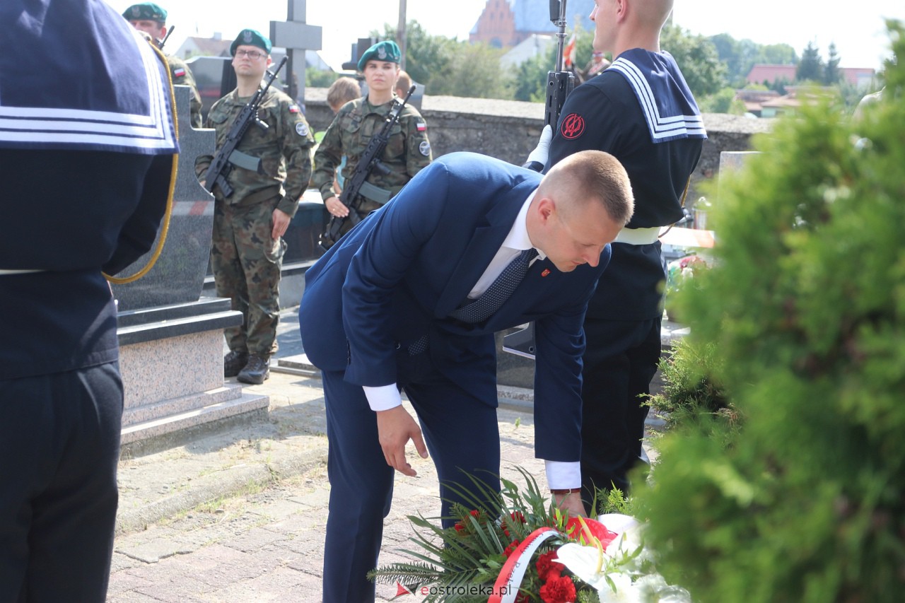 Uroczystości patriotyczne w Rzekuniu [20.08.2023] - zdjęcie #18 - eOstroleka.pl