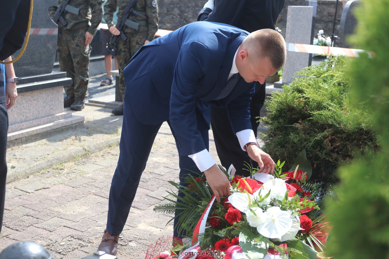 Uroczystości patriotyczne w Rzekuniu [20.08.2023] - zdjęcie #17 - eOstroleka.pl