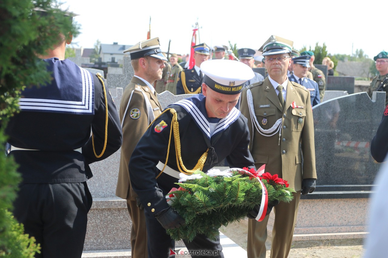 Uroczystości patriotyczne w Rzekuniu [20.08.2023] - zdjęcie #12 - eOstroleka.pl