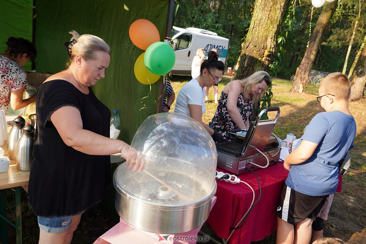 Potańcówka Odpustowa w Kurpiach Dworskich [20.08.2023] - zdjęcie #139 - eOstroleka.pl