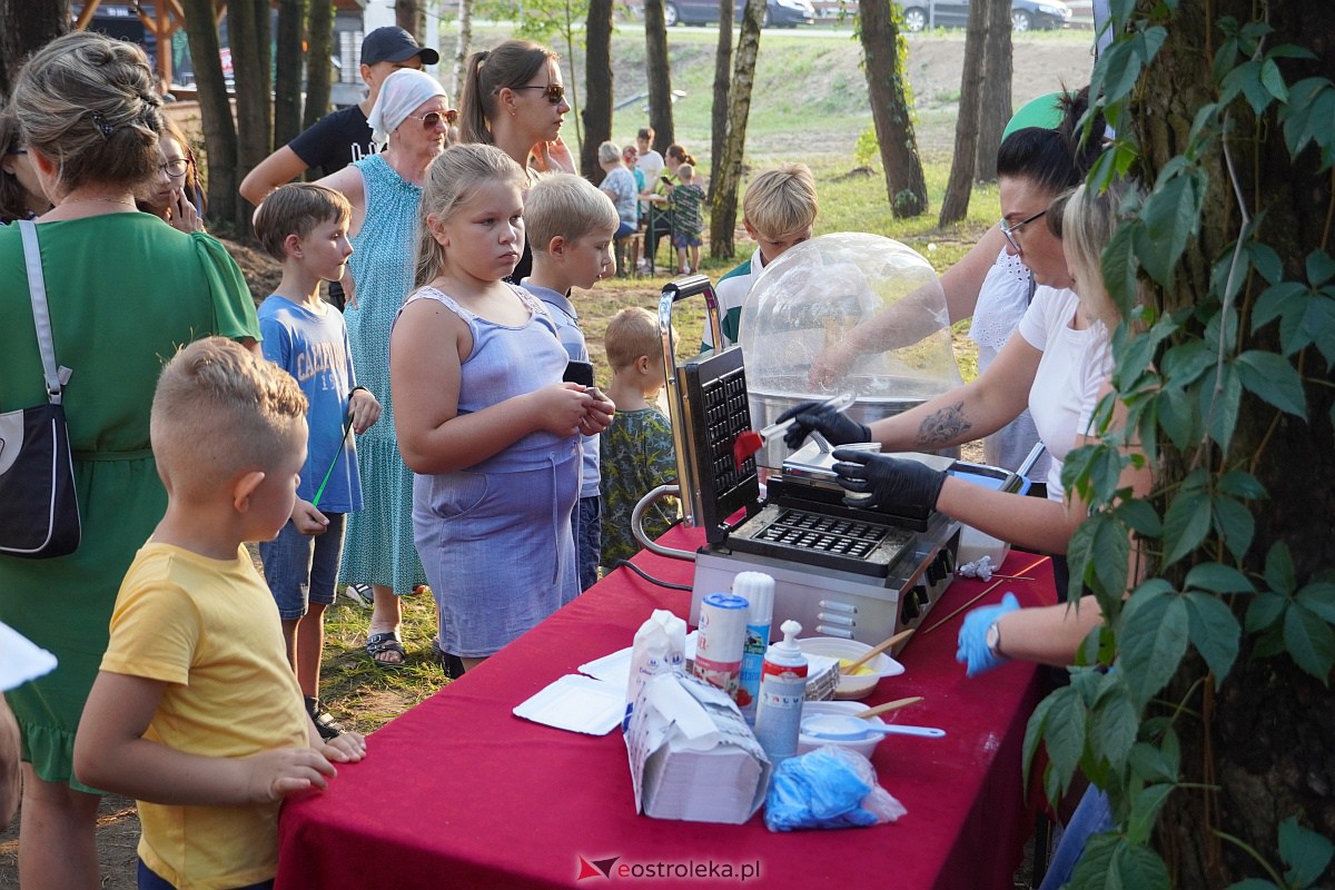 Potańcówka Odpustowa w Kurpiach Dworskich [20.08.2023] - zdjęcie #97 - eOstroleka.pl