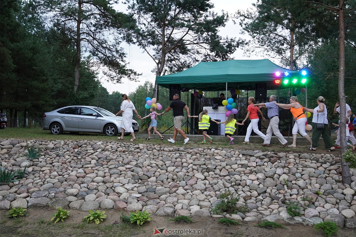 Potańcówka Odpustowa w Kurpiach Dworskich [20.08.2023] - zdjęcie #59 - eOstroleka.pl
