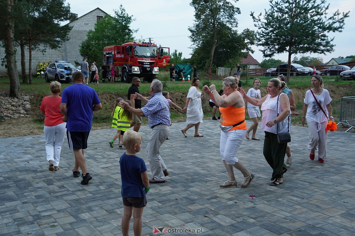 Potańcówka Odpustowa w Kurpiach Dworskich [20.08.2023] - zdjęcie #54 - eOstroleka.pl