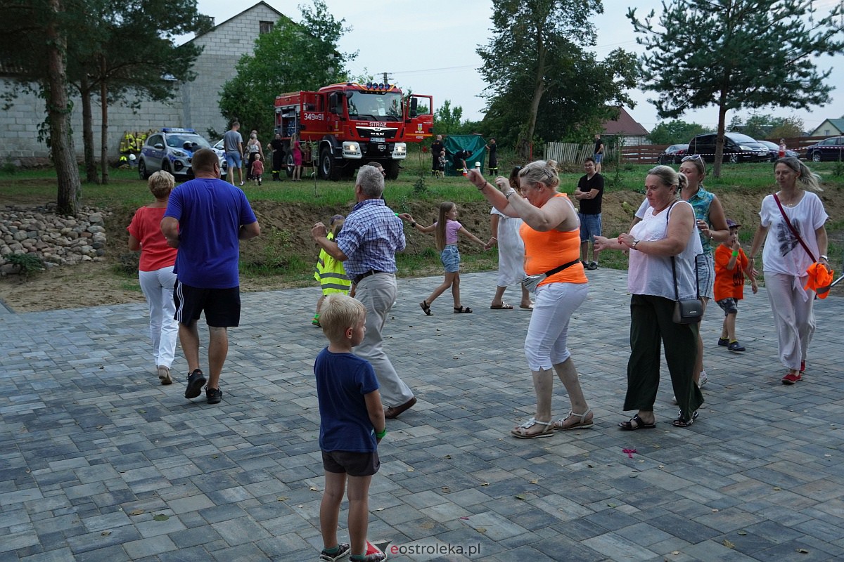 Potańcówka Odpustowa w Kurpiach Dworskich [20.08.2023] - zdjęcie #53 - eOstroleka.pl