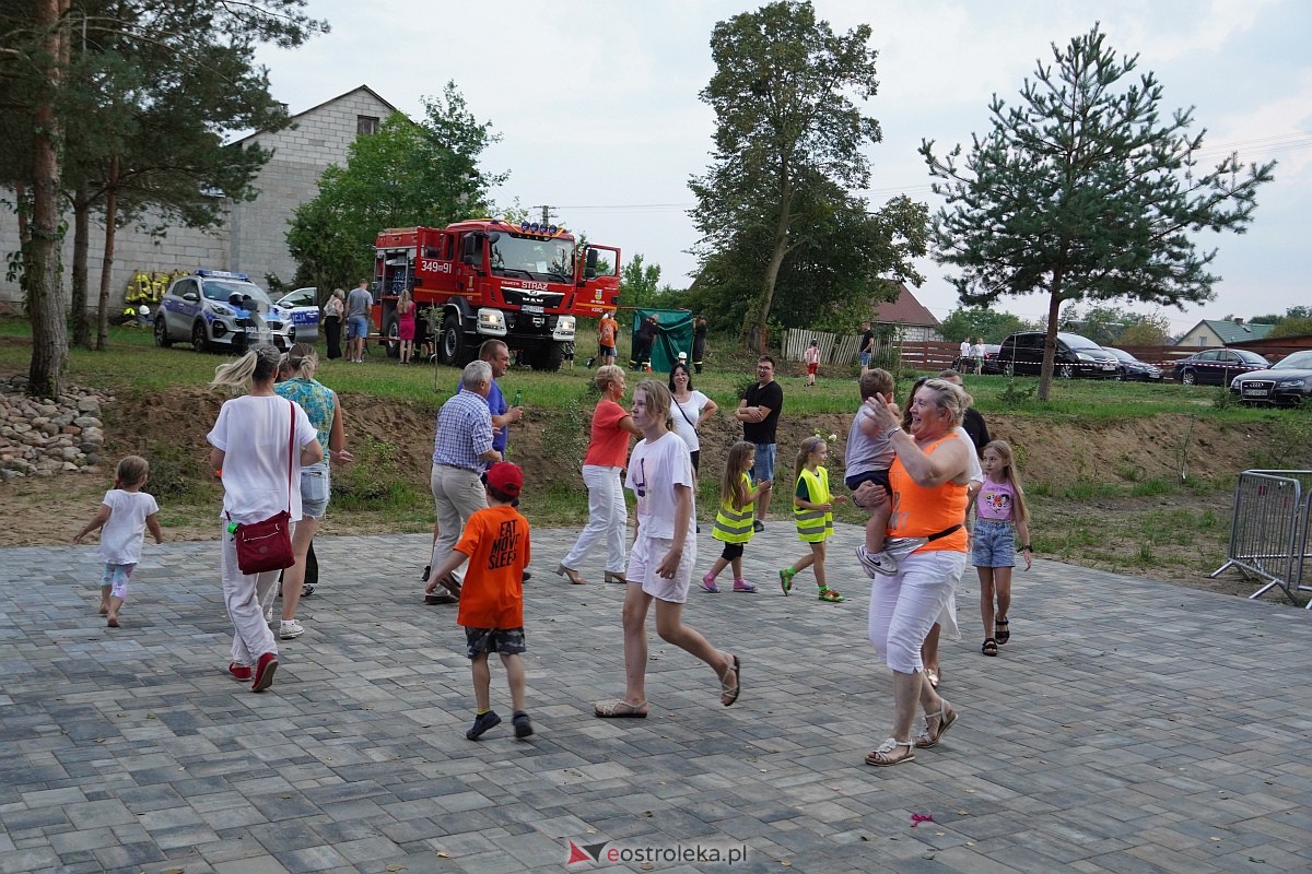Potańcówka Odpustowa w Kurpiach Dworskich [20.08.2023] - zdjęcie #47 - eOstroleka.pl