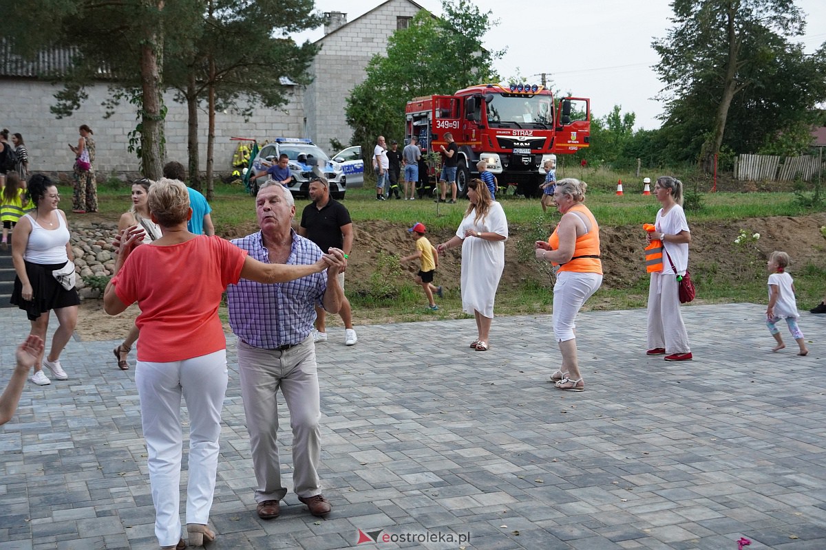 Potańcówka Odpustowa w Kurpiach Dworskich [20.08.2023] - zdjęcie #36 - eOstroleka.pl