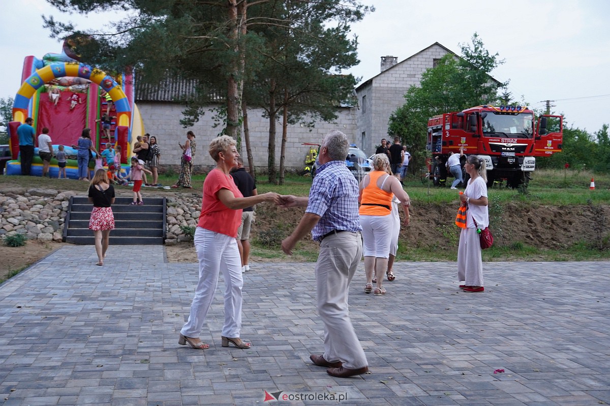 Potańcówka Odpustowa w Kurpiach Dworskich [20.08.2023] - zdjęcie #32 - eOstroleka.pl