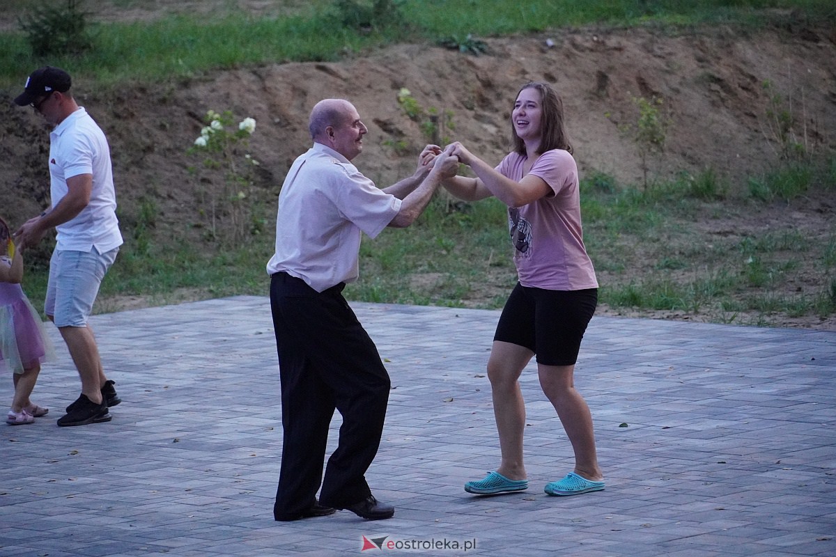 Potańcówka Odpustowa w Kurpiach Dworskich [20.08.2023] - zdjęcie #31 - eOstroleka.pl