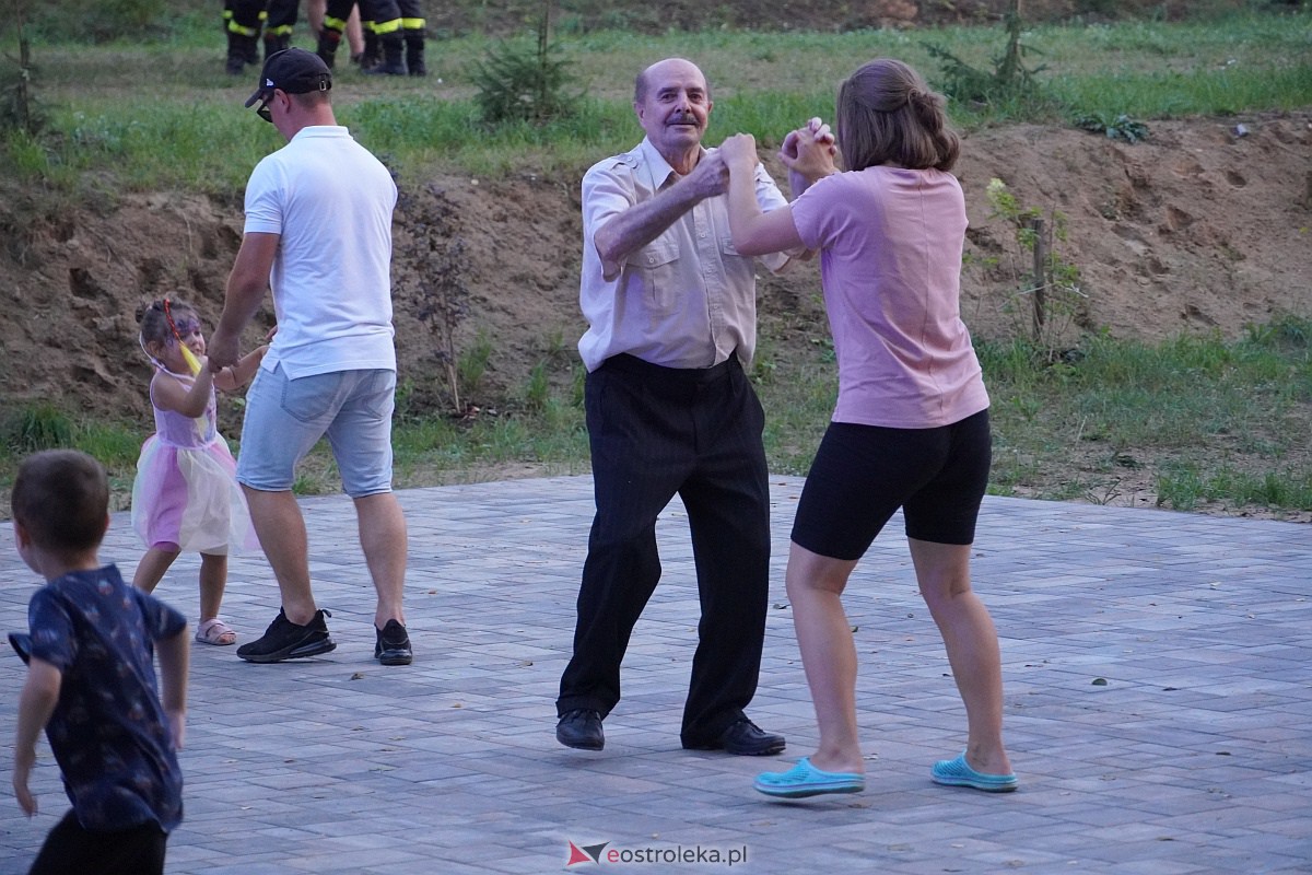Potańcówka Odpustowa w Kurpiach Dworskich [20.08.2023] - zdjęcie #29 - eOstroleka.pl