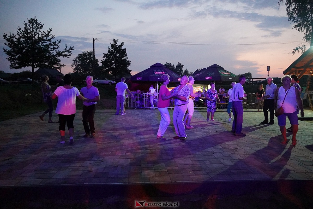 Potańcówka Odpustowa w Kurpiach Dworskich [20.08.2023] - zdjęcie #9 - eOstroleka.pl
