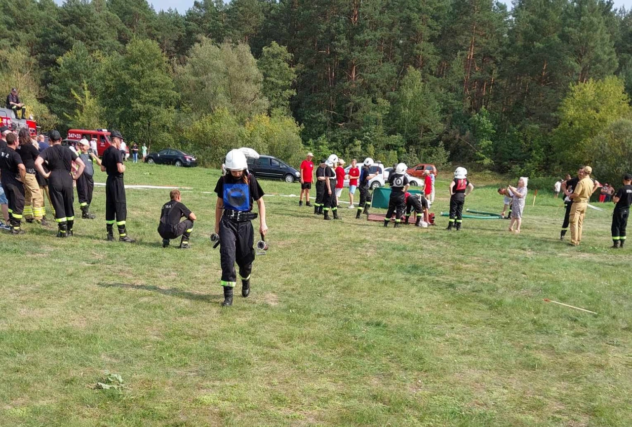 Gminne zawodach ratowniczo - gaśniczych w Kruszewie [20.08.2023] - zdjęcie #1 - eOstroleka.pl
