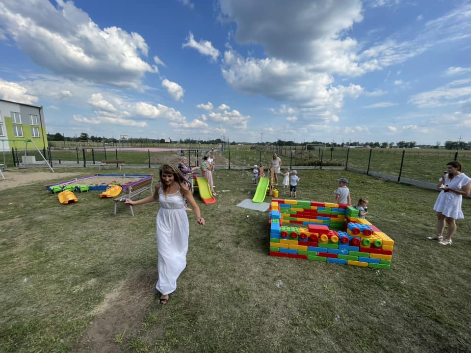 Piknik na pożegnanie absolwentów gminnego Żłobka w Surowem - zdjęcie #22 - eOstroleka.pl