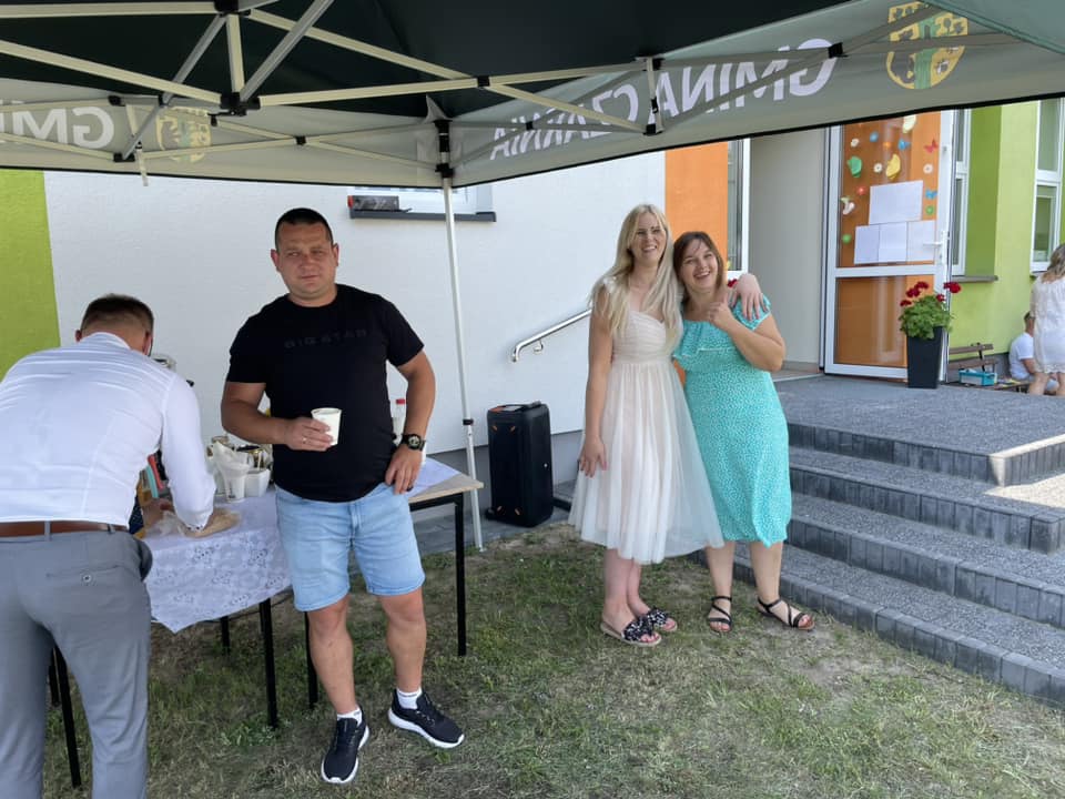 Piknik na pożegnanie absolwentów gminnego Żłobka w Surowem - zdjęcie #17 - eOstroleka.pl