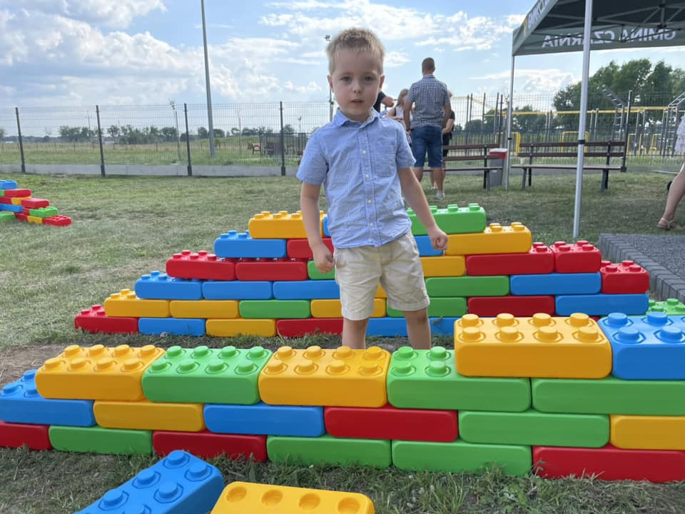 Piknik na pożegnanie absolwentów gminnego Żłobka w Surowem - zdjęcie #4 - eOstroleka.pl
