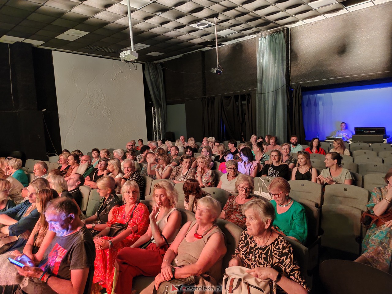 LUIS NUBIOLA & LOS CUBANIOTOS w Multimedialnym Centrum Natura [24.08.2023] - zdjęcie #30 - eOstroleka.pl