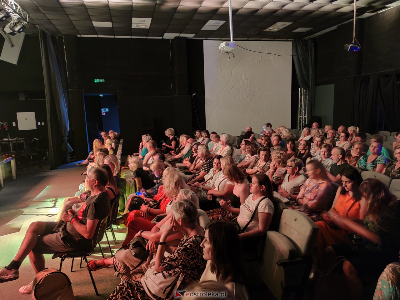 LUIS NUBIOLA & LOS CUBANIOTOS w Multimedialnym Centrum Natura [24.08.2023] - zdjęcie #27 - eOstroleka.pl