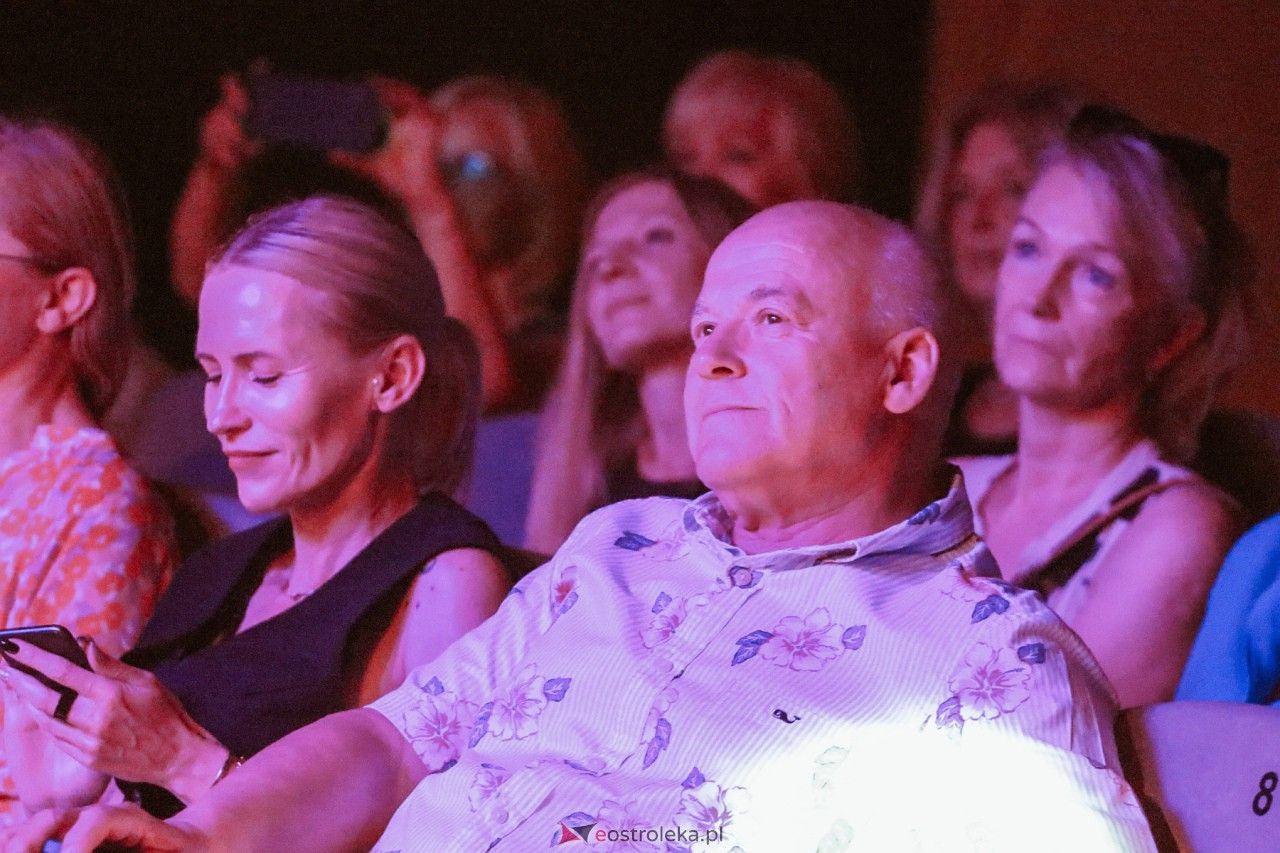 LUIS NUBIOLA & LOS CUBANIOTOS w Multimedialnym Centrum Natura [24.08.2023] - zdjęcie #14 - eOstroleka.pl
