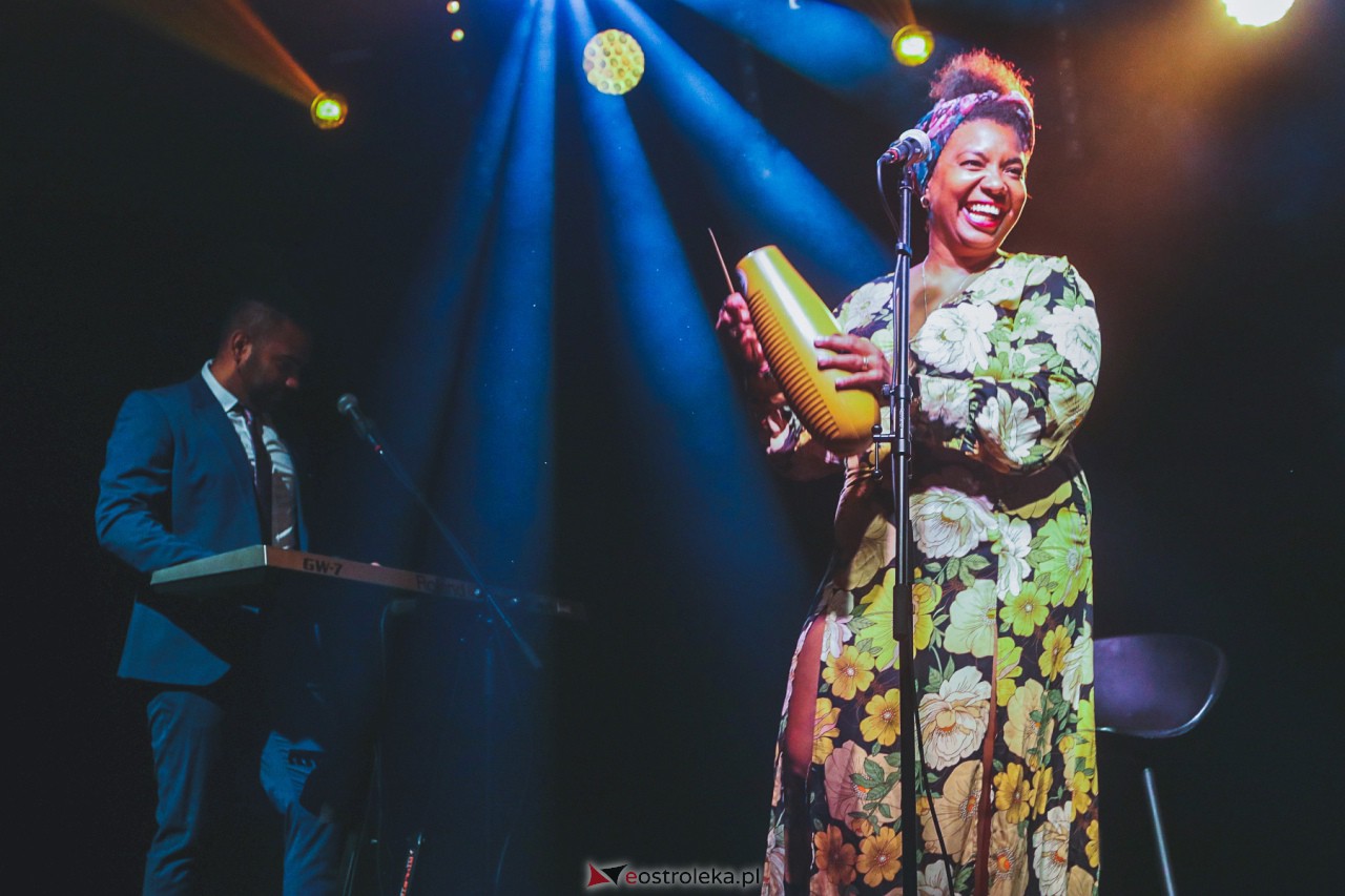 LUIS NUBIOLA & LOS CUBANIOTOS w Multimedialnym Centrum Natura [24.08.2023] - zdjęcie #4 - eOstroleka.pl