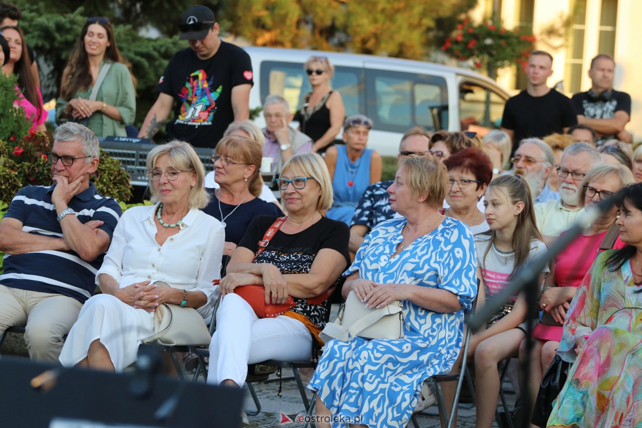 ART CZWARTEK: Grzegorz Augustyniak [24.08.2023] - zdjęcie #16 - eOstroleka.pl