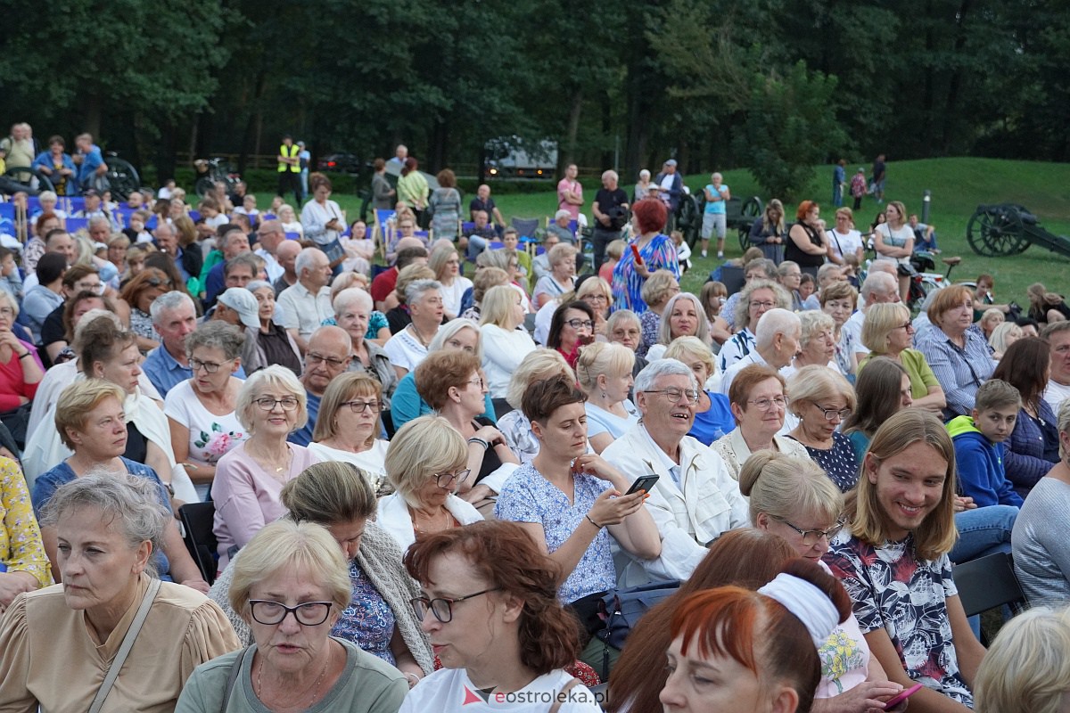 VIII Festiwal Muzyczny „Ostrołęckie Operalia”. Koncert Kocham Polskie Kino - zdjęcie #76 - eOstroleka.pl