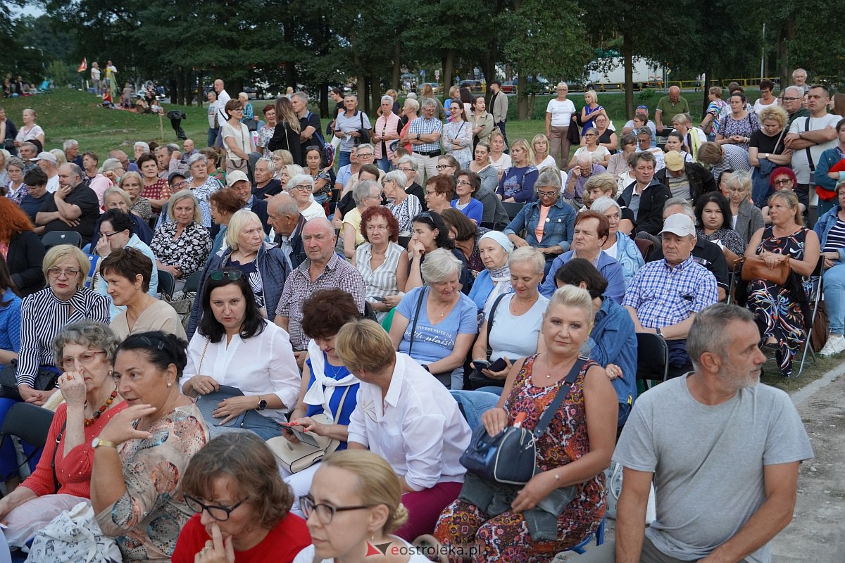 VIII Festiwal Muzyczny „Ostrołęckie Operalia”. Koncert Kocham Polskie Kino - zdjęcie #70 - eOstroleka.pl