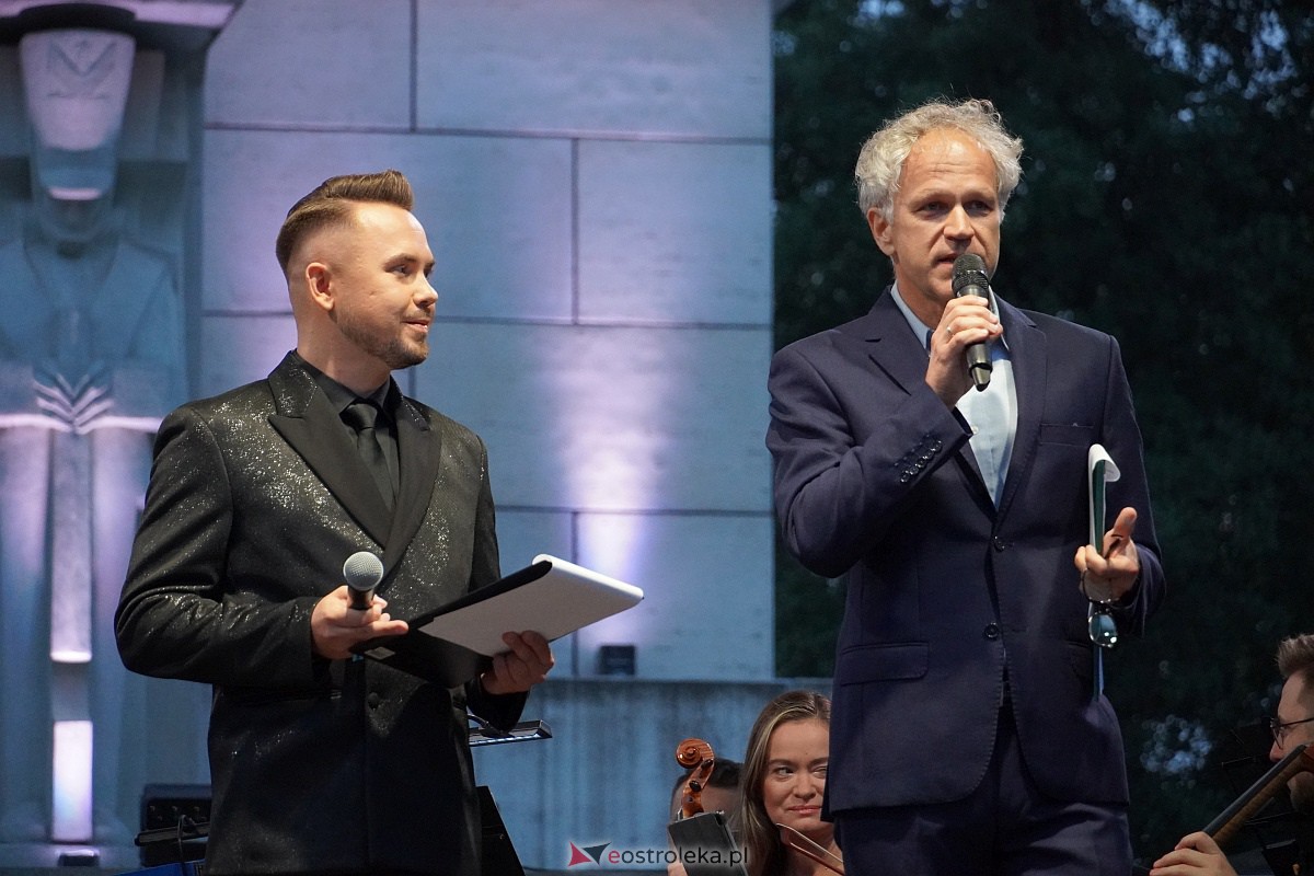 VIII Festiwal Muzyczny „Ostrołęckie Operalia”. Koncert Kocham Polskie Kino - zdjęcie #41 - eOstroleka.pl