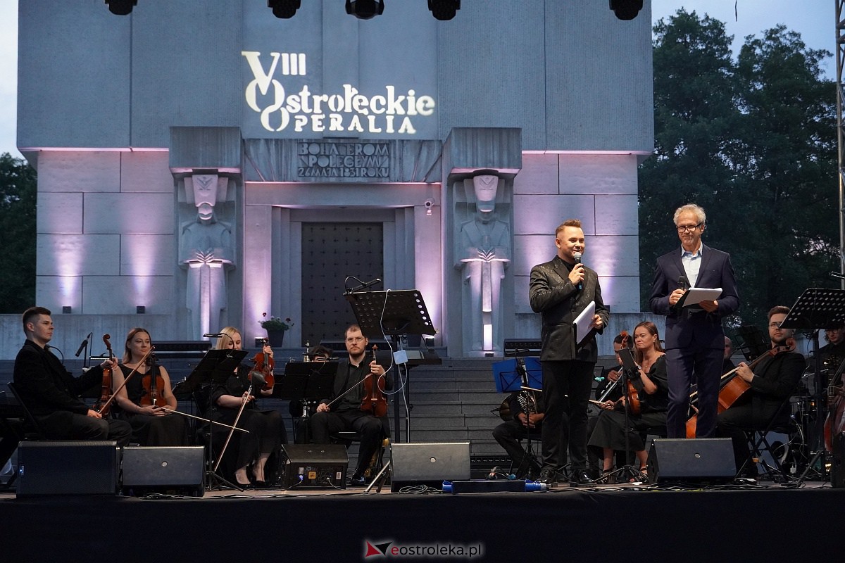 VIII Festiwal Muzyczny „Ostrołęckie Operalia”. Koncert Kocham Polskie Kino - zdjęcie #34 - eOstroleka.pl