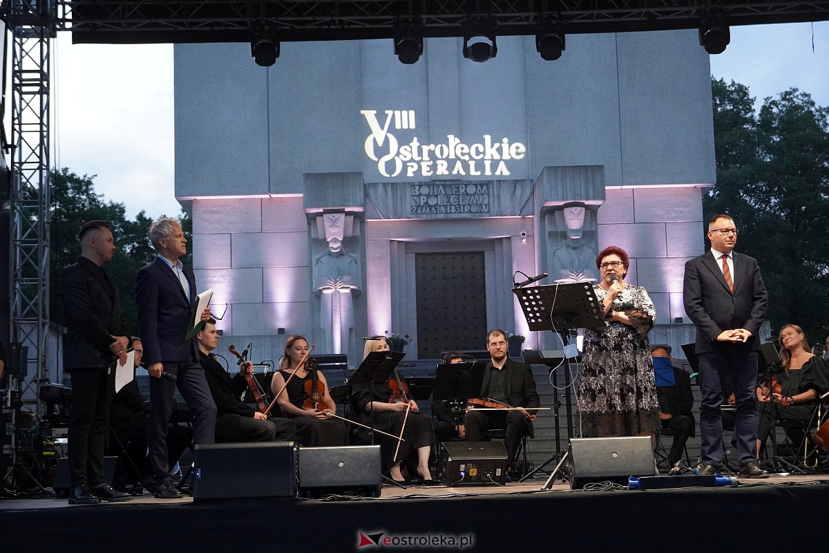 VIII Festiwal Muzyczny „Ostrołęckie Operalia”. Koncert Kocham Polskie Kino - zdjęcie #33 - eOstroleka.pl