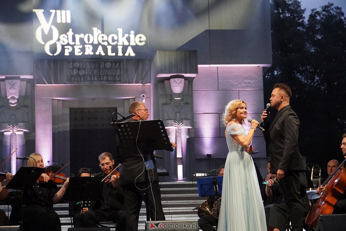 VIII Festiwal Muzyczny „Ostrołęckie Operalia”. Koncert Kocham Polskie Kino - zdjęcie #20 - eOstroleka.pl
