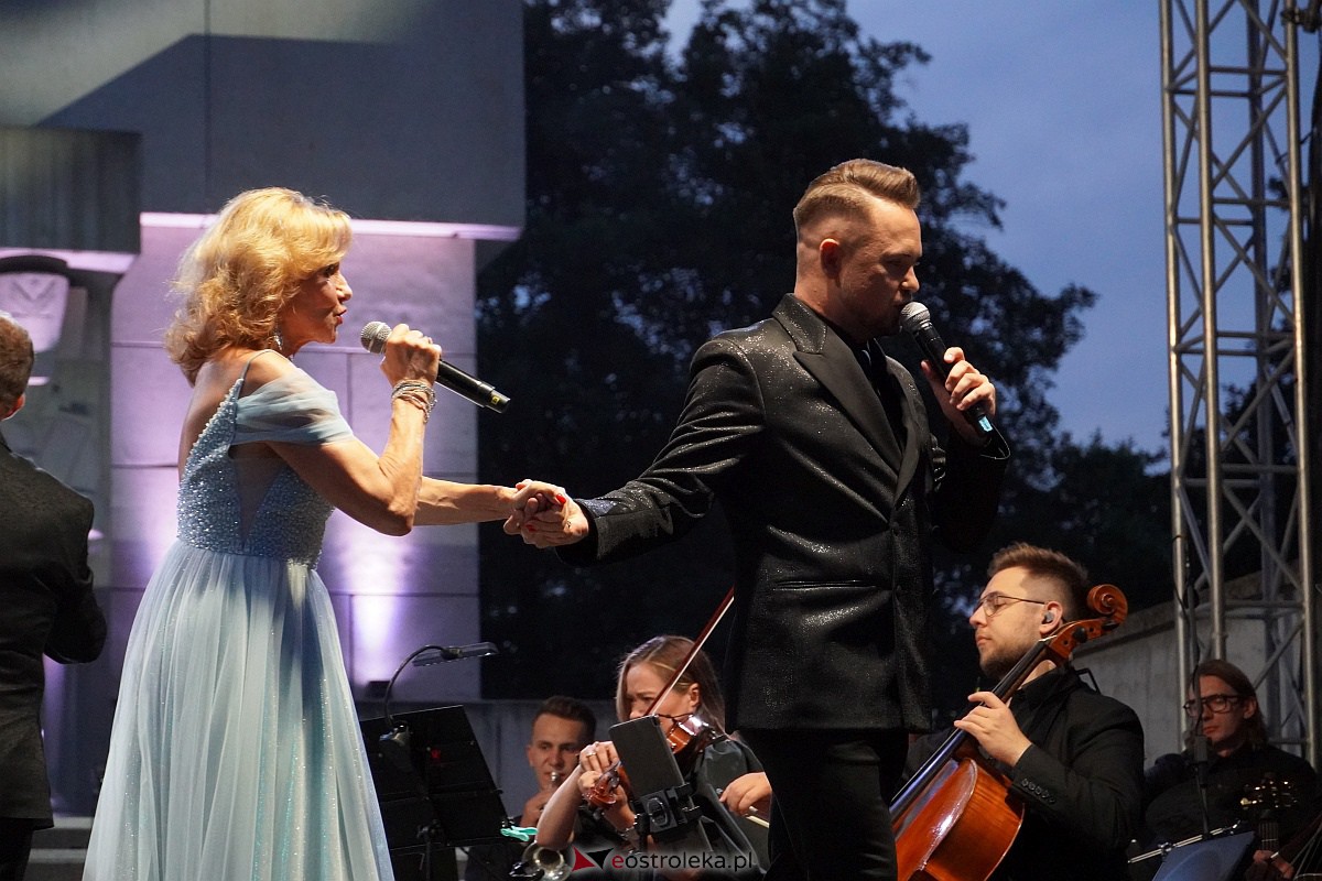 VIII Festiwal Muzyczny „Ostrołęckie Operalia”. Koncert Kocham Polskie Kino - zdjęcie #16 - eOstroleka.pl