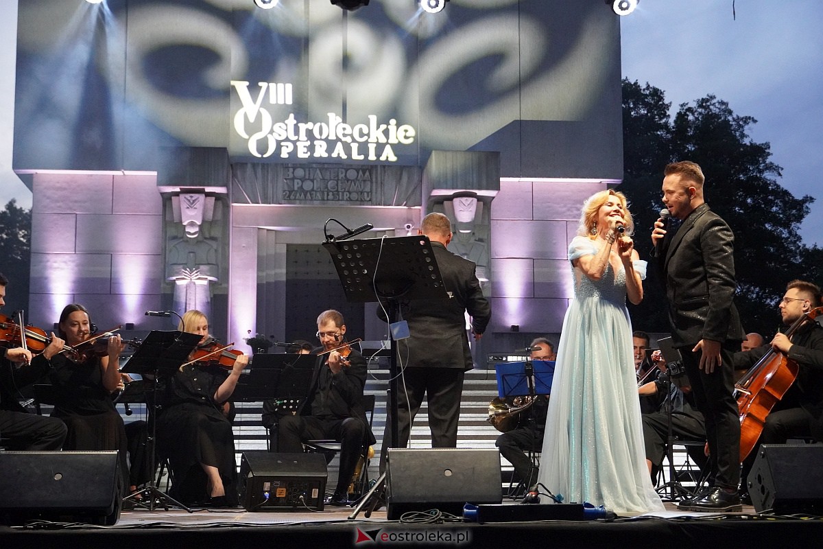VIII Festiwal Muzyczny „Ostrołęckie Operalia”. Koncert Kocham Polskie Kino - zdjęcie #14 - eOstroleka.pl
