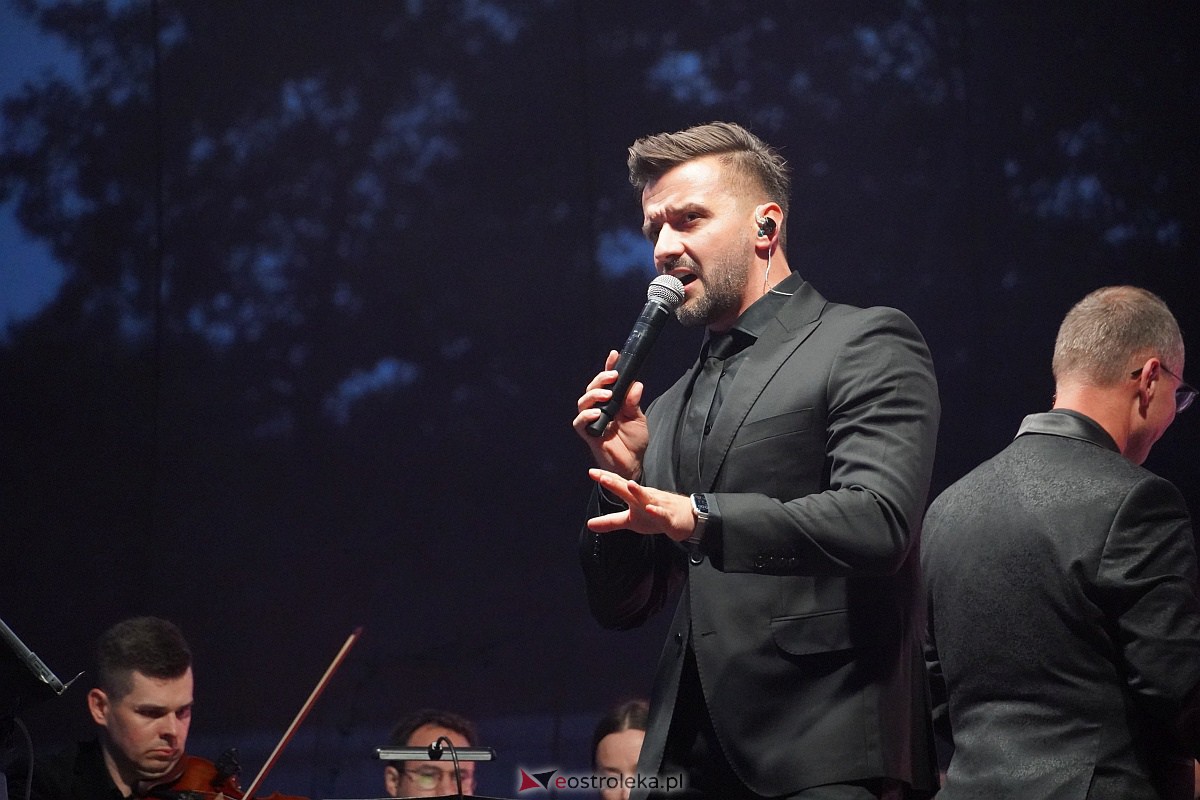 VIII Festiwal Muzyczny „Ostrołęckie Operalia”. Koncert Kocham Polskie Kino - zdjęcie #3 - eOstroleka.pl
