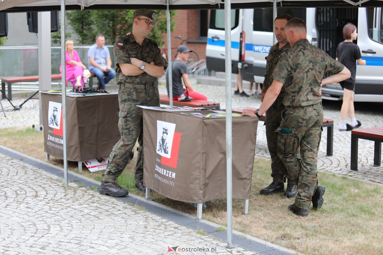 Piknik z elementami edukacji historycznej w Muzeum Żołnierzy Wyklętych [26.08.2023] - zdjęcie #5 - eOstroleka.pl