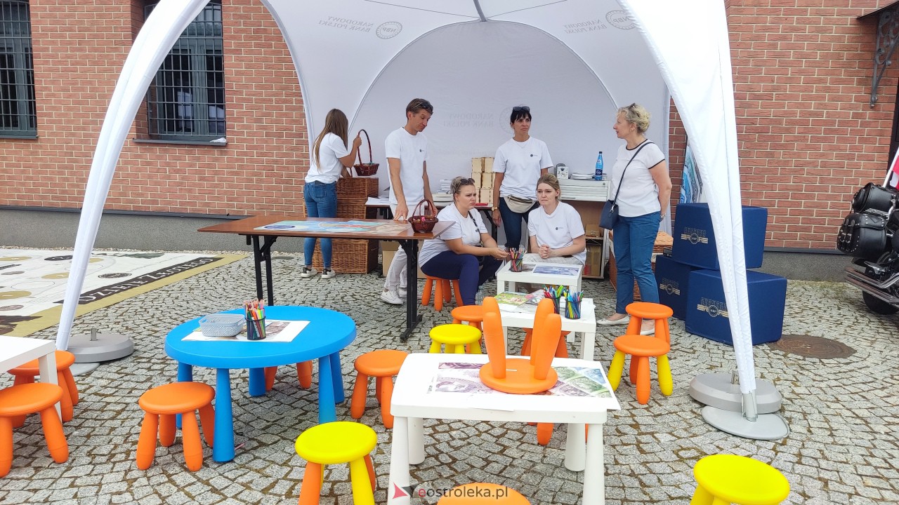 Piknik z elementami edukacji historycznej w Muzeum Żołnierzy Wyklętych [26.08.2023] - zdjęcie #17 - eOstroleka.pl