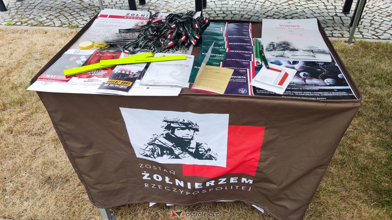 Piknik z elementami edukacji historycznej w Muzeum Żołnierzy Wyklętych [26.08.2023] - zdjęcie #4 - eOstroleka.pl