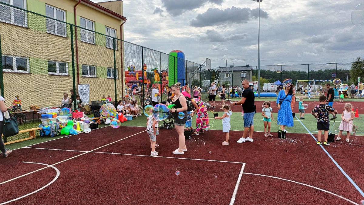 Rodzinny festyn profilaktyczny w Dylewie [26.08.2023] - zdjęcie #25 - eOstroleka.pl